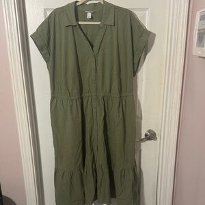 Ava & Viv Sage Green Midi Dress